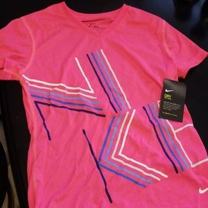 Girls Nike Dri fit tee